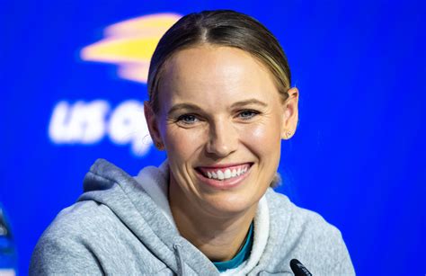 caroline wozniacki naked|MUST SEE: Watch as Caroline Wozniackis body paint starts to。